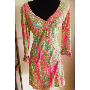 Lilly Pulitzer V-Neck TShirt Dress .